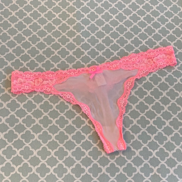 Vintage Victoria’s Secret Dream Angels Coral Irridescent Lace Thong L - Picture 1 of 9